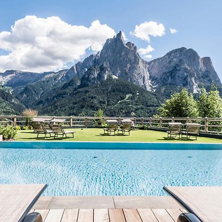 Sonus Alpis - Adults Only Aparthotel Кастелрото Екстериор снимка