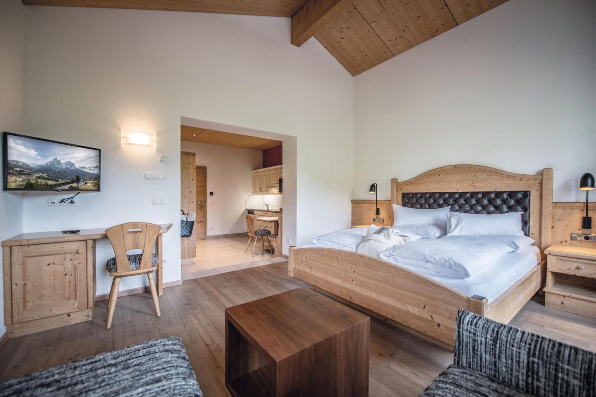 Sonus Alpis - Adults Only Aparthotel Кастелрото Стая снимка