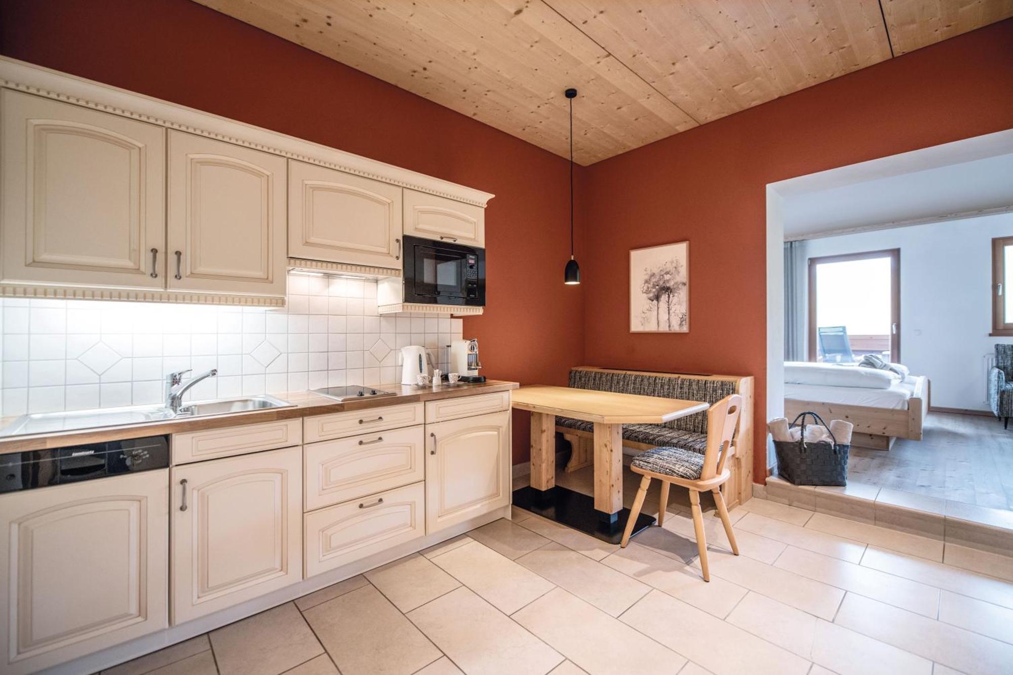 Sonus Alpis - Adults Only Aparthotel Кастелрото Стая снимка
