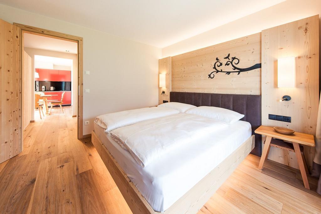 Sonus Alpis - Adults Only Aparthotel Кастелрото Екстериор снимка